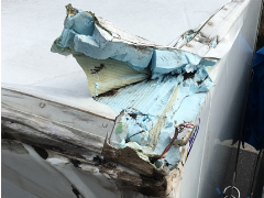 荷台破損状況①