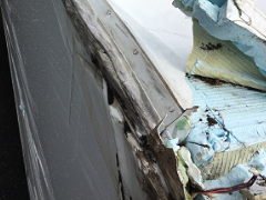 荷台破損状況②