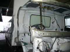 破損個所切取り