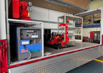 キャビン破損状況